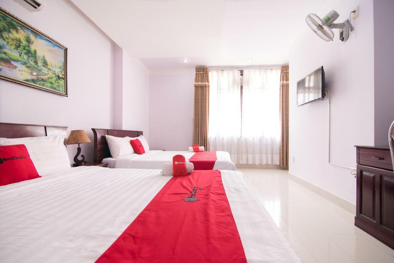 Reddoorz Near Cau Song Han 2 Da Nang Exteriör bild
